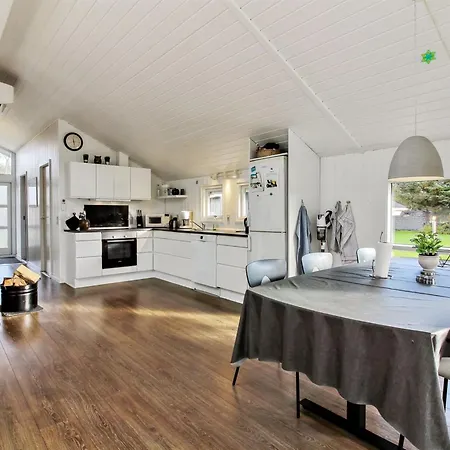 Dom wakacyjny Annalisa - 1-2km From The Sea By Interhome Løkken